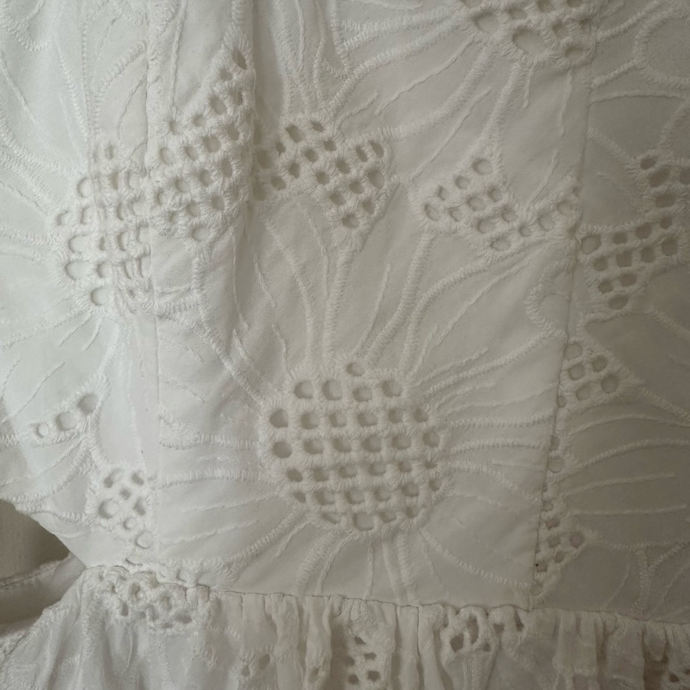 Milly Bea Tournesol Eyelet Dress, white, Size 4 - Picture 4 of 8